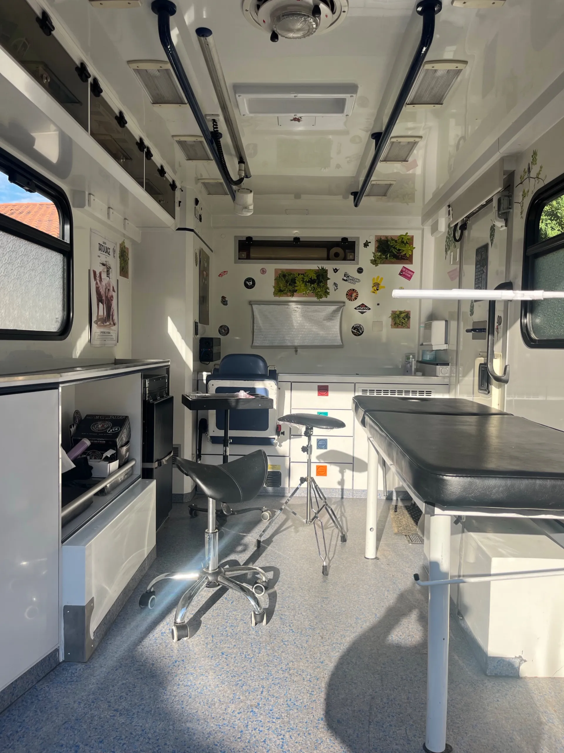 Tattootruck agréé par l’Agence Régionale de Santé